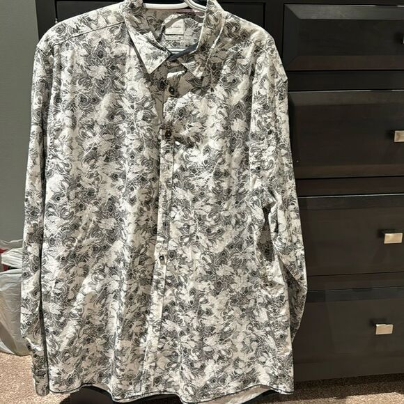 JB Holt Athletic Fit XL from Buckle beautiful black and white print - Picture 1 of 6